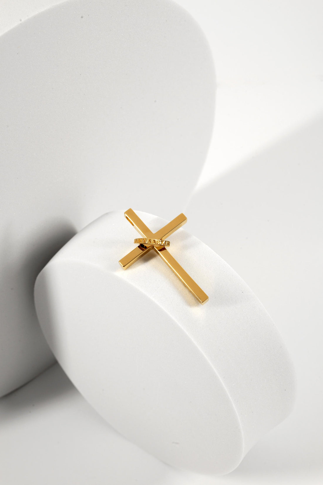 Saint Sarkis Eternity Cross Pendant